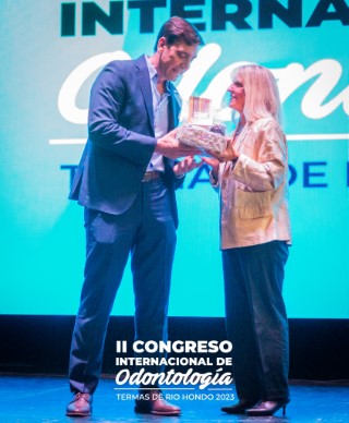II Congreso Odontologia Apertura logo-28.jpg